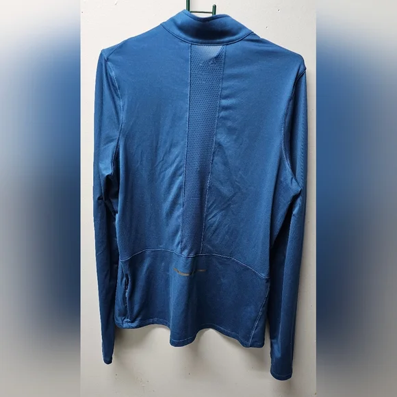 COPY - Reebok Speed wick 1/4 zip - Picture 3 of 3
